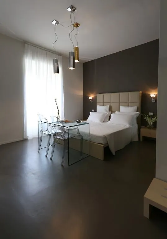 Hotel Residenza Crescenzio Řím